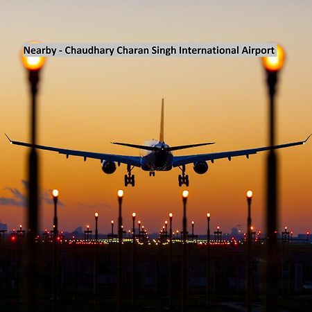 Oyo Flagship Hotel Cz Near Phoenix United Lucknow Luaran gambar